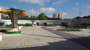 Нова зелена зона ще бори ефекта на топлинния остров на пешеходен участък в Русе