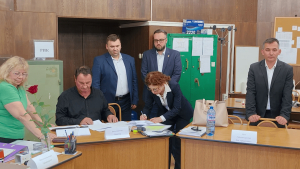 ВИДЕО: ПП - ДБ регистрира кандидат-депутатската си листа в Русе