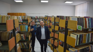 Реновираната разградска библиотека отвори вратите си за читатели