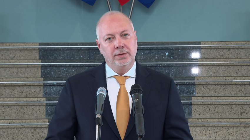 ВИДЕО: Желязков: Правителството няма да допусне спекула след приемането на еврото