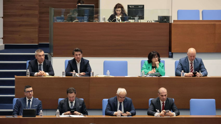 ВИДЕО: Депутатите приеха на първо четене проекта за държавен бюджет за 2026