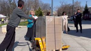 ВИДЕО: В Русе пристигнаха бюлетините за изборите на 2 април