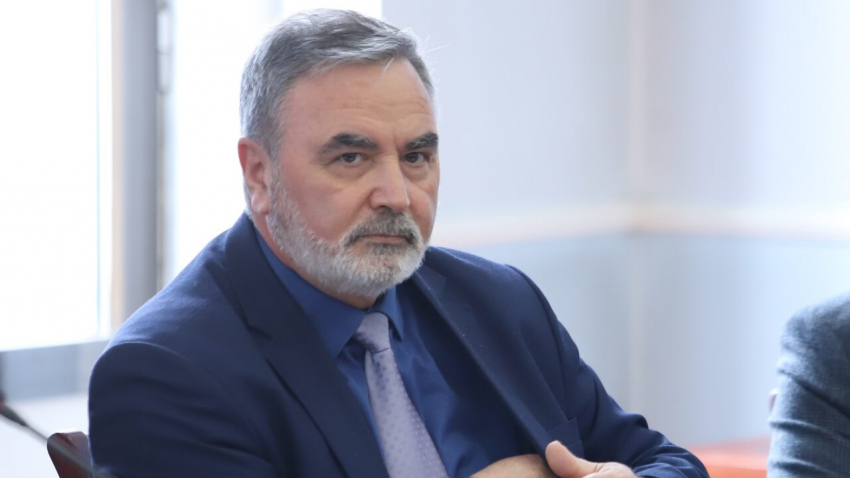 Пикът на поредната COVID вълна може да се очаква в началото на август