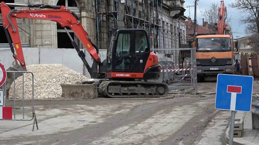 ВиК строителството в центъра на Русе трябва да приключи до средата на април