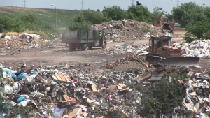 ВИДЕО: В Русе правят мобилни пунктове за разделно събиране на отпадъците от домакинствата