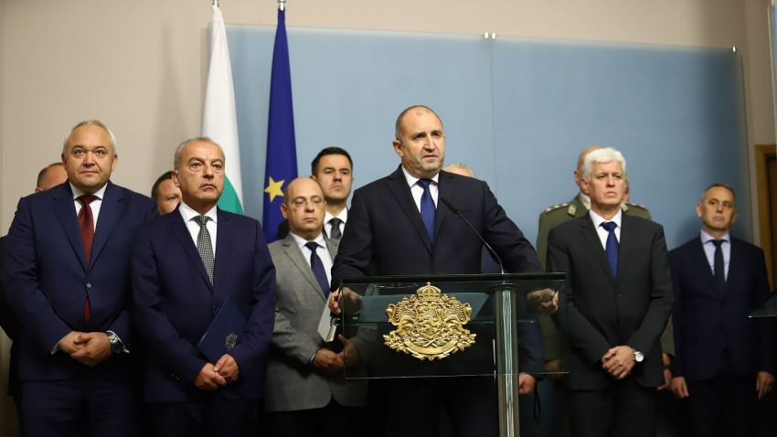 ВИДЕО: Президентът: Решението на Путин ескалира конфликта, България няма да признае референдумите