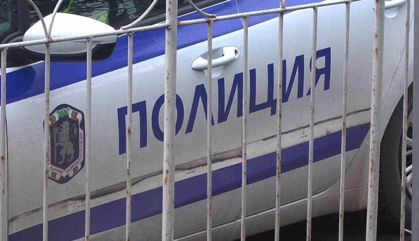 Задържаха двама мъже при спецоперация срещу наркоразпространение в Русе