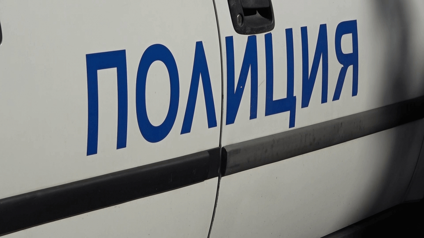 Жена загина, след като бе блъсната на пешеходна пътека от такси в Русе