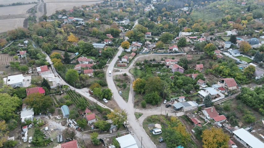 ВИДЕО: Серия от аварии по водопровода остави част от &quot;Касева чешма&quot; без вода