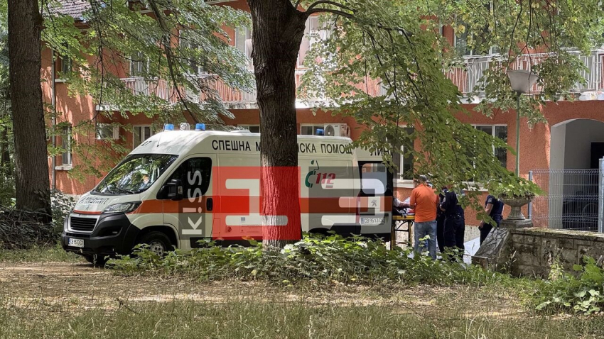 Полиция и РЗИ с акция в частен хоспис за възрастни край Русе