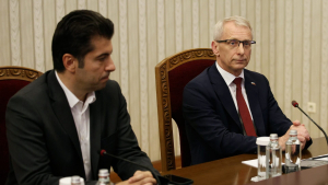 ПП - ДБ поиска отлагане на връчването на втория мандат с два месецаq