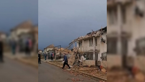 Смерч удари две села край Исперих, унищожени са покривите на десетки сгради