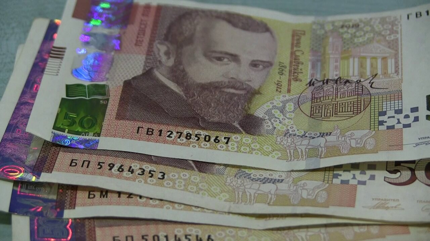 КНСБ поиска нов ръст на минималната заплата на фона на данни за рекордна инфлация