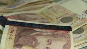 КНСБ иска минимална заплата от 850 лева още тази година