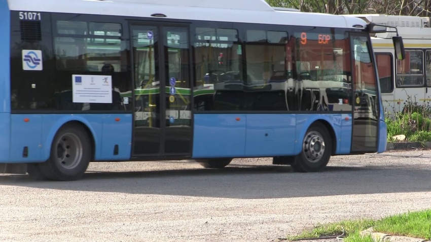 Общинският съвет в Русе даде съгласие за купуването на още 35 употребявани автобуса