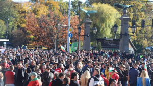 Протестиращи срещу &quot;зеления сертификат&quot; блокираха Орлов мост в столицата