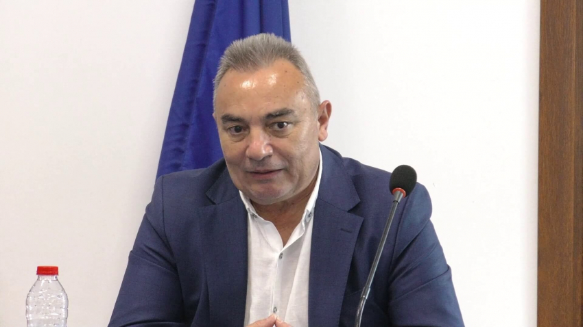 Министърът на културата намекна, че би останал на поста си и след ротацията