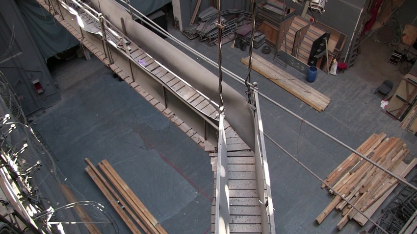 Съмнения за теч на средства преди над 10 години спират ремонта на сцената на операта в Русе?