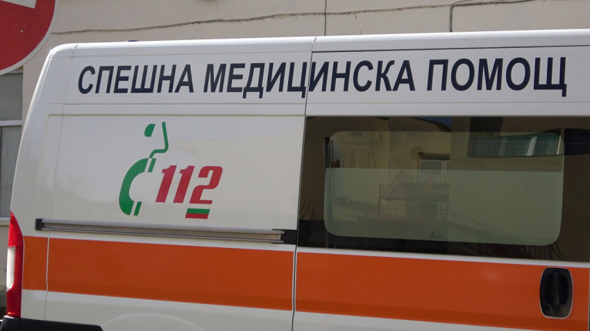 Отпуснаха почти 10 милиона лева за допълнителни възнаграждения в Спешната помощ