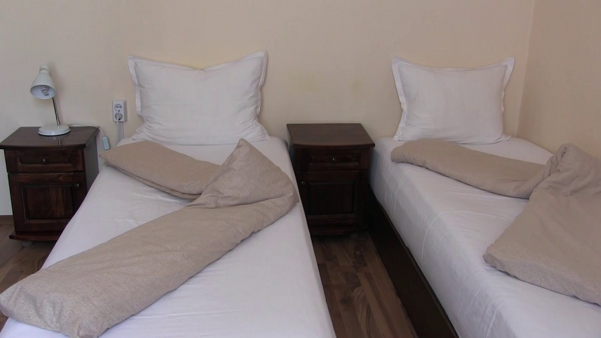 Хотелиер в Русе все още не е получил всички дължими средства от държавата за настаняване на украинци