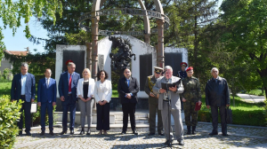 Разград отбеляза Деня на храбростта и Българската армия пред Войнишкия паметник