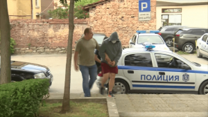 Шестима са задържани по съмнения за търговия с гласове в област Велико Търново
