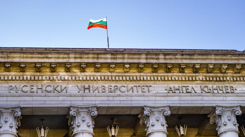 По модел на РУ създадоха 15 центъра за иновационни образователни технологии в Централноазиатски университети