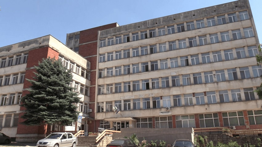 Ремонтират и модернизират Дома за стари хора в Разград
