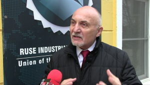 Фирми в Русенско са принудени да преминат в "нулев" режим на работа заради COVID-19